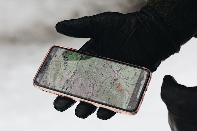 Photo by Maël BALLAND Real-time GPS Tracker